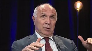 Ricardo Lorenzetti, ministro de la Corte Suprema de Justicia, criticó la iniciativa oficial de ampliar el número de integrantes del máximo tribunal de justicia de la Argentina.&nbsp;
