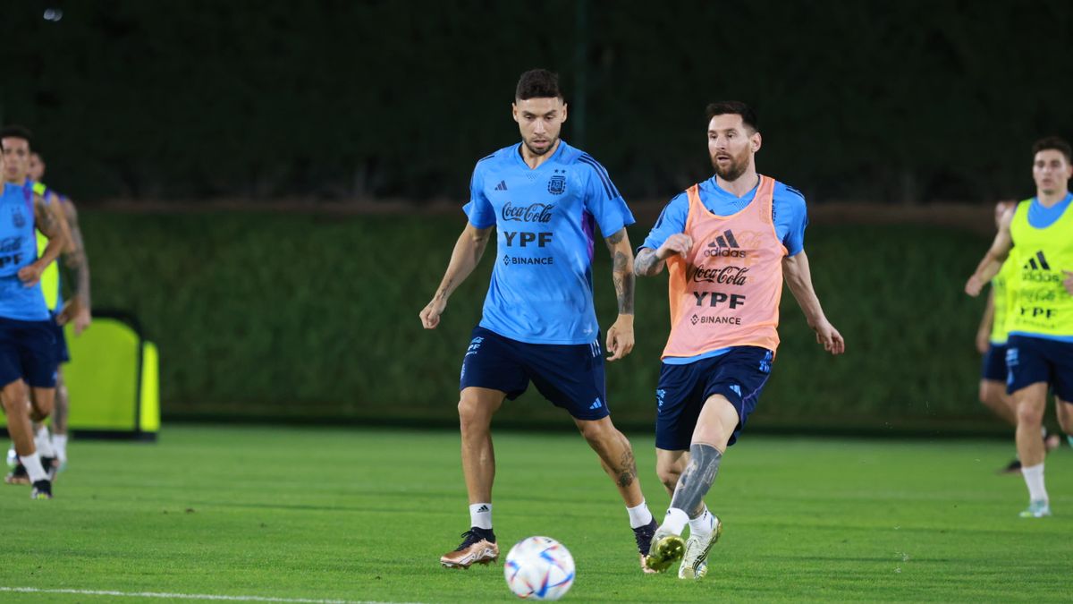 Scaloni participó en un curso de formación de entrenadores en la Argentina