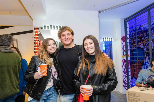 Sofia Militello, Facundo Boixadera y Julia Magnani