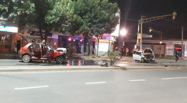 El choque se produjo en la madrugada.