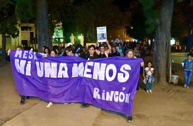 Rincón marchó por justicia por el femicidio de Cecilia
