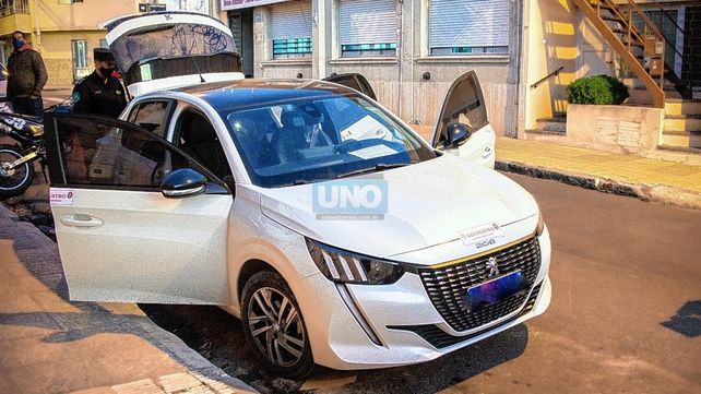 El viernes a la tarde peritaron el auto de alta gama propiedad de Tacuara
