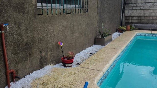 Intensa caída de granizo en General Ramírez y Aranguren