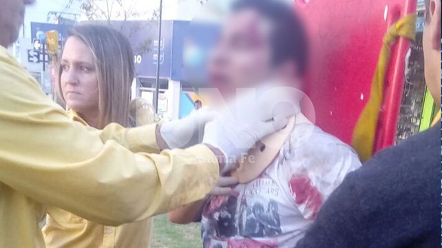 Chocaron contra una garita de hormigón con su moto: hubo un muerto y un herido