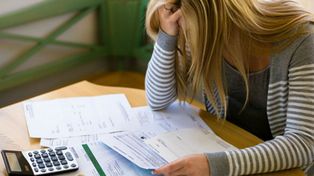 Más de seis de cada diez argentinos tomaron deuda en los últimos seis meses