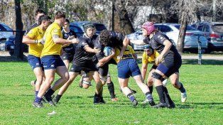 Universitario logró la segunda victoria consecutiva en el Regional de rugby.