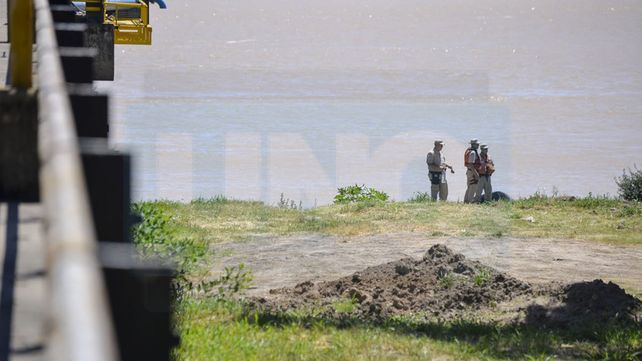 Impresionantes imágenes de accidente náutico en el río Paraná