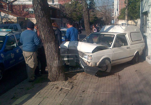 Impresionante accidente en barrio Constituyentes