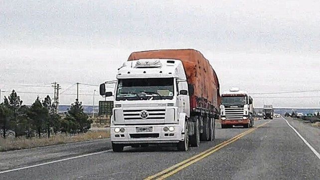 Fuerte suba del combustible pone en riesgo el abastecimiento en todo el país Fuerte suba del combustible pone en riesgo el abastecimiento en todo el país