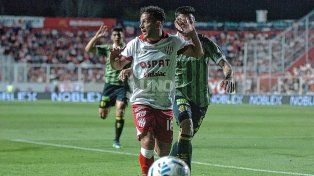 Lucas Gamba podría ser refuerzo de San Martín de Tucumán.