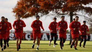 Los jugadores de Newells entrenaron a la mañana.