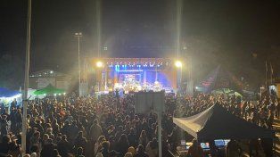 Con una masiva concurrencia, se llevó a cabo la 2º Edición del Santoto Rock
