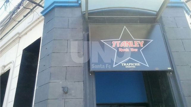 Robaron un bar y se llevaron hasta el whisky