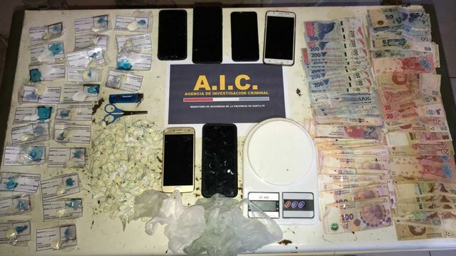 Puerto Gaboto: detienen a un hombre con más de un centenar de dosis de cocaína