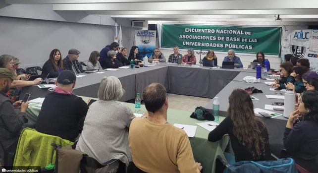 La Coad se reunión con otras 40 asociaciones de base de todo el país para analizar medidas de fuerza coordinadas.