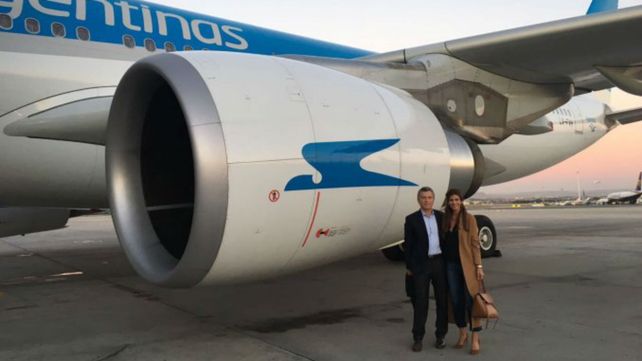 Encontraron 64 mil pastillas de éxtasis en el avión que trajo a Macri desde España