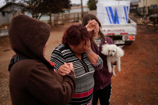 Devastadores incendios en el sur de Chile causan 22 muertos y 500 heridos