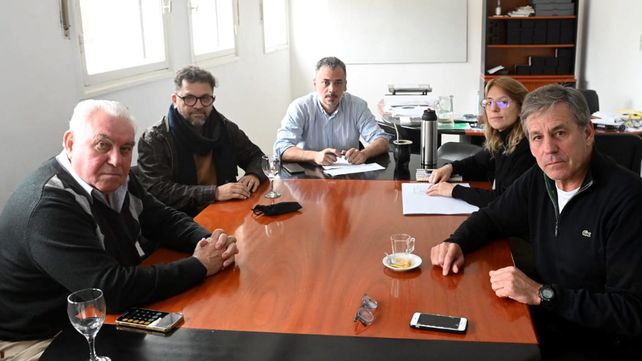 El intendente Emilio Jatón se reunió con los titulares de las firmas Ersa y Autobuses&nbsp;