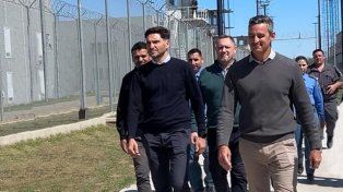 Ciro Seisas junto al gobernador Maximiliano Pullaro