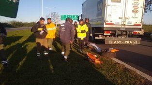 Trabajadores municipales de FESTRAM realizan corte en el acceso a la autopista &nbsp;