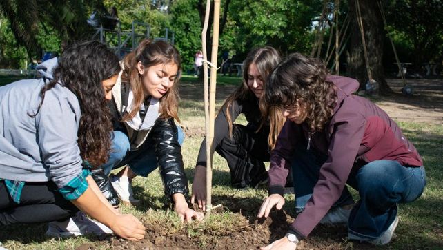 La Universidad del Gran Rosario fue sede de un encuentro de estudiantes comprometidos con la agenda ambiental
