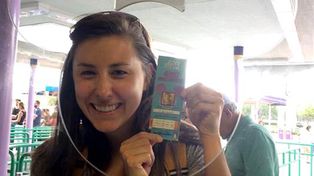 Halló un ticket que su papá compró hace 22 años para ir a Disney y se llevó una sorpresa