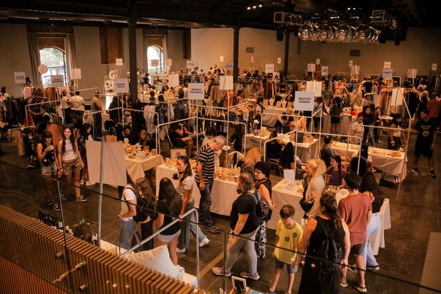 La feria se desarrollará frente al río