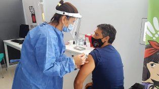 Ya están disponibles las vacunas bivalentes en Santa Fe