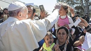Cercanía. Francisco quiere una iglesia que acompañe a los que más lo necesitan.