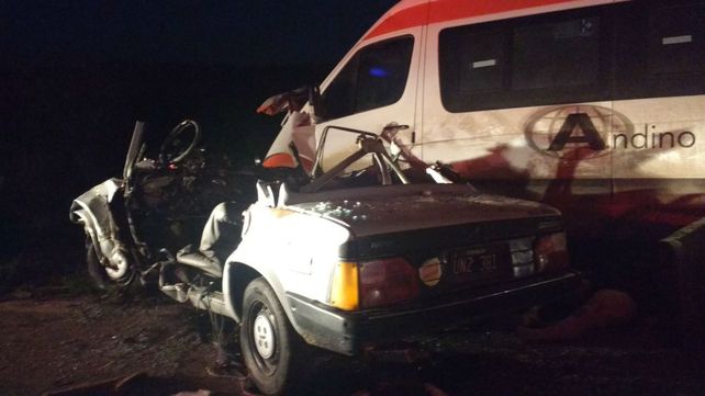 Uno de los vehículos involucrados en el accidente.