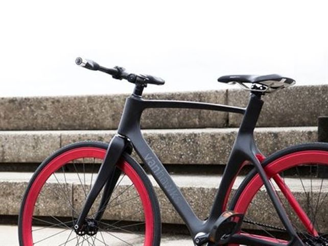 Valour, la bici conectada que te indica el camino