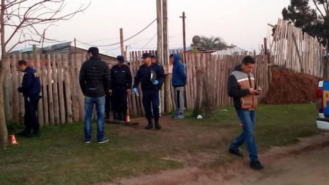 El joven que mató a su madre y su abuela había hecho un pozo, creen que para enterrarlas