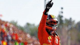 Carlos Sainz logró la pole de cara al GP de Fórmula 1 de Singapur.