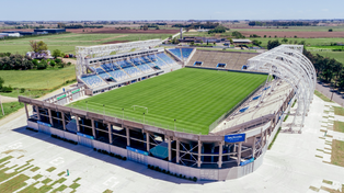 Impecable. El imponente Unico nicoleño, que este jueves recibirá a Central y la Lepra mendocina.