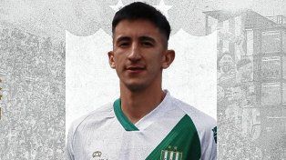 Banfield oficializó la llegada de Cañete con los detalles de la operación