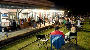 Este mes abrirá la Feria del Andén de Concepción del Uruguay.