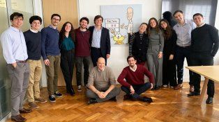 Tras el vencimiento de facultades delegadas y el desmantelamiento del Estado el agasajo contará con la asistencia de 200 invitados