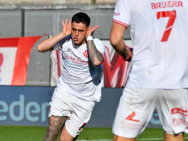 Barracas Central venció a Aldosivi, que quedó complicado con el descenso Barracas Central venció a Aldosivi, que quedó complicado con el descenso