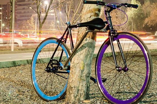 Crean una bicicleta para olvidarse de los candados