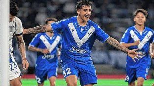 Vélez venció en condición de visitante a Talleres y líder en la Zona A