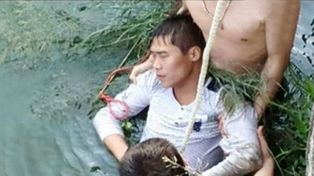 Un hombre se arrojó a un lago para evitar casarse con su novia a la que consideraba fea
