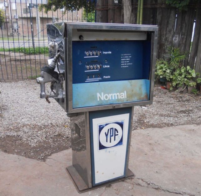 Oficialmente, la nafta común desapareció de los surtidores