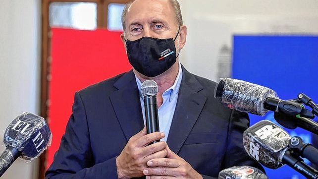 El gobernador Omar Perotti