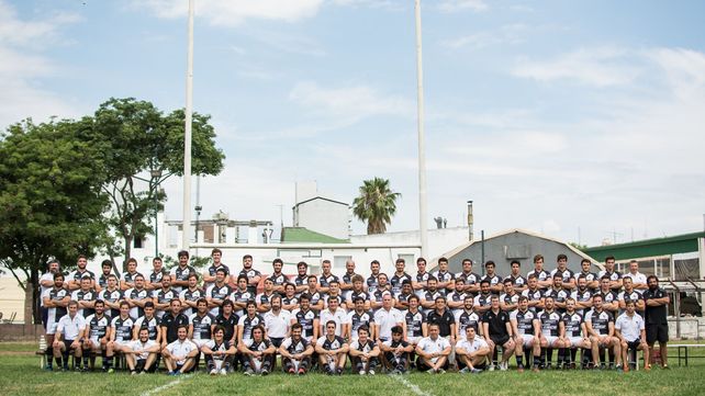 El equipo completo de la institución paranaense.&nbsp;