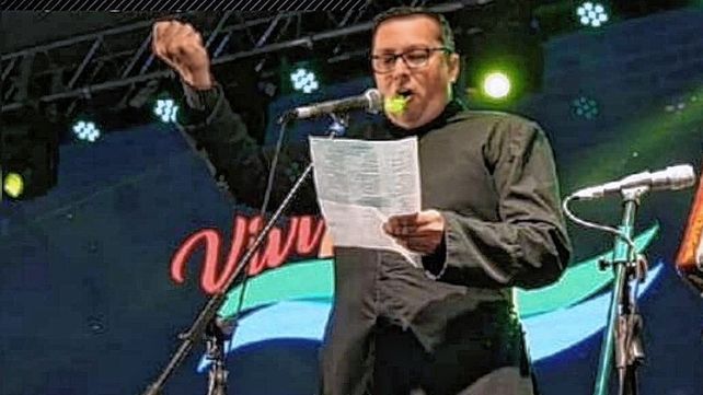 El padre Pablo lleva consigo el arte narrativo poético