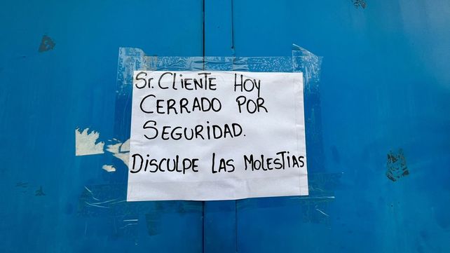 Notificación para clientes y vecinos tras la tensión de anoche