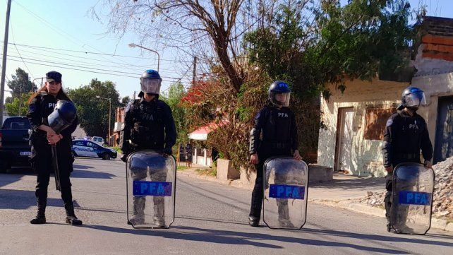 Barrio 1° de Julio: cinco detenidos en operativo antidrogas
