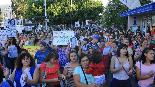 Marcha por Micaela García en Paraná