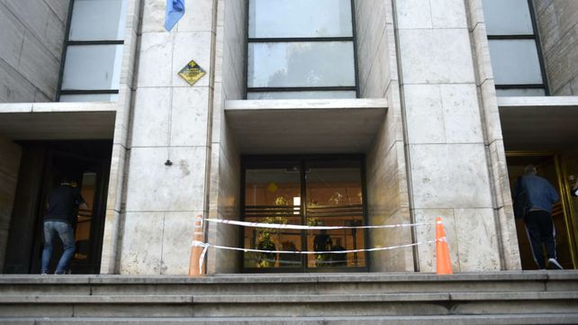 La puerta de Tribunales