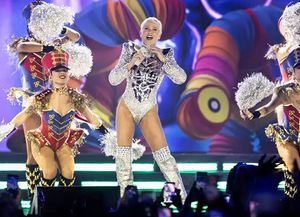 Xuxa comenzó su gira internacional de despedida: cómo fue el primer show